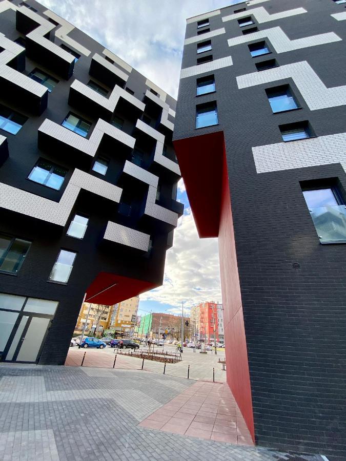 Grey House + Free Parking Breslávia Exterior foto